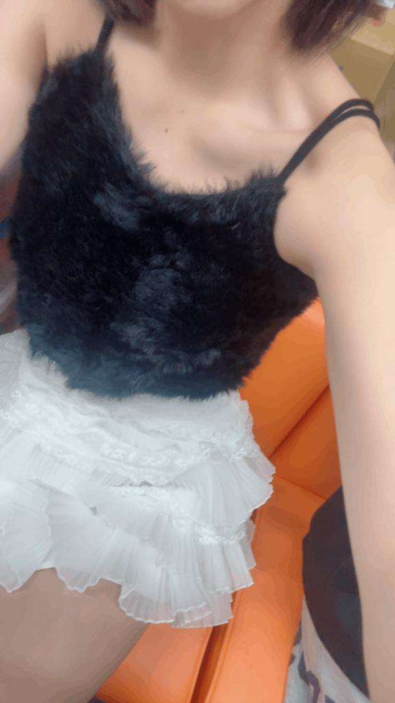 新宿クリスタルのえりなさん写メ日記