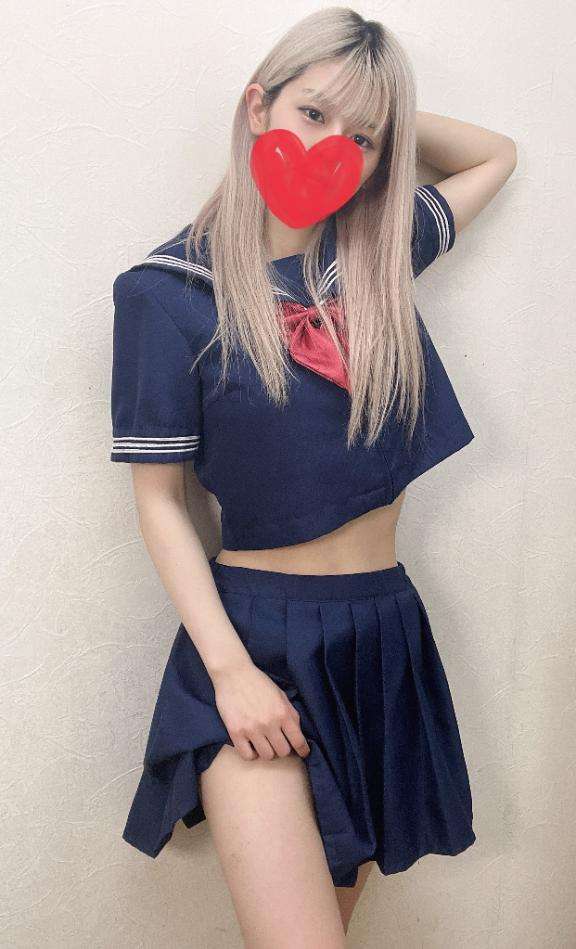 新宿クリスタルのえりなさん写メ日記